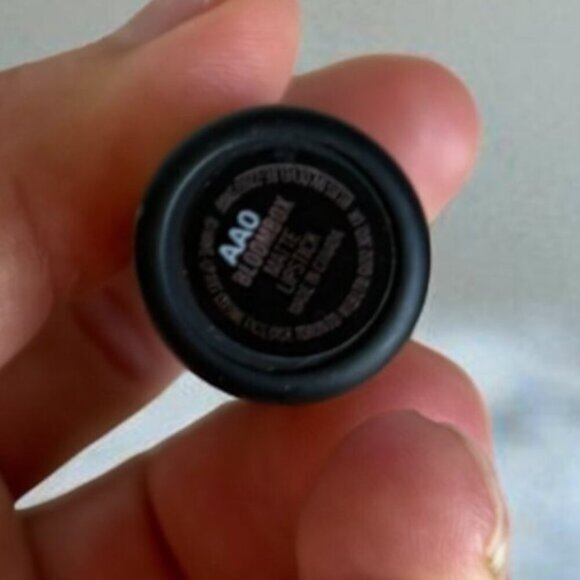 MAC Cosmetics NEW Black Cherry Matte Lipstick BLOOMBOX LIMITED EDITION - Picture 3 of 9